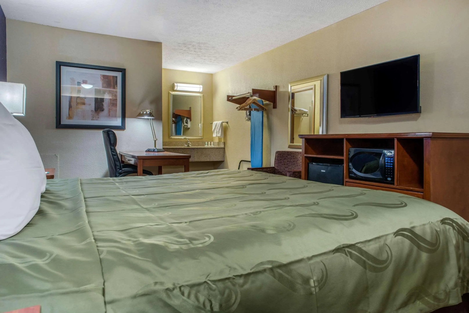 Quality Inn Columbus - East