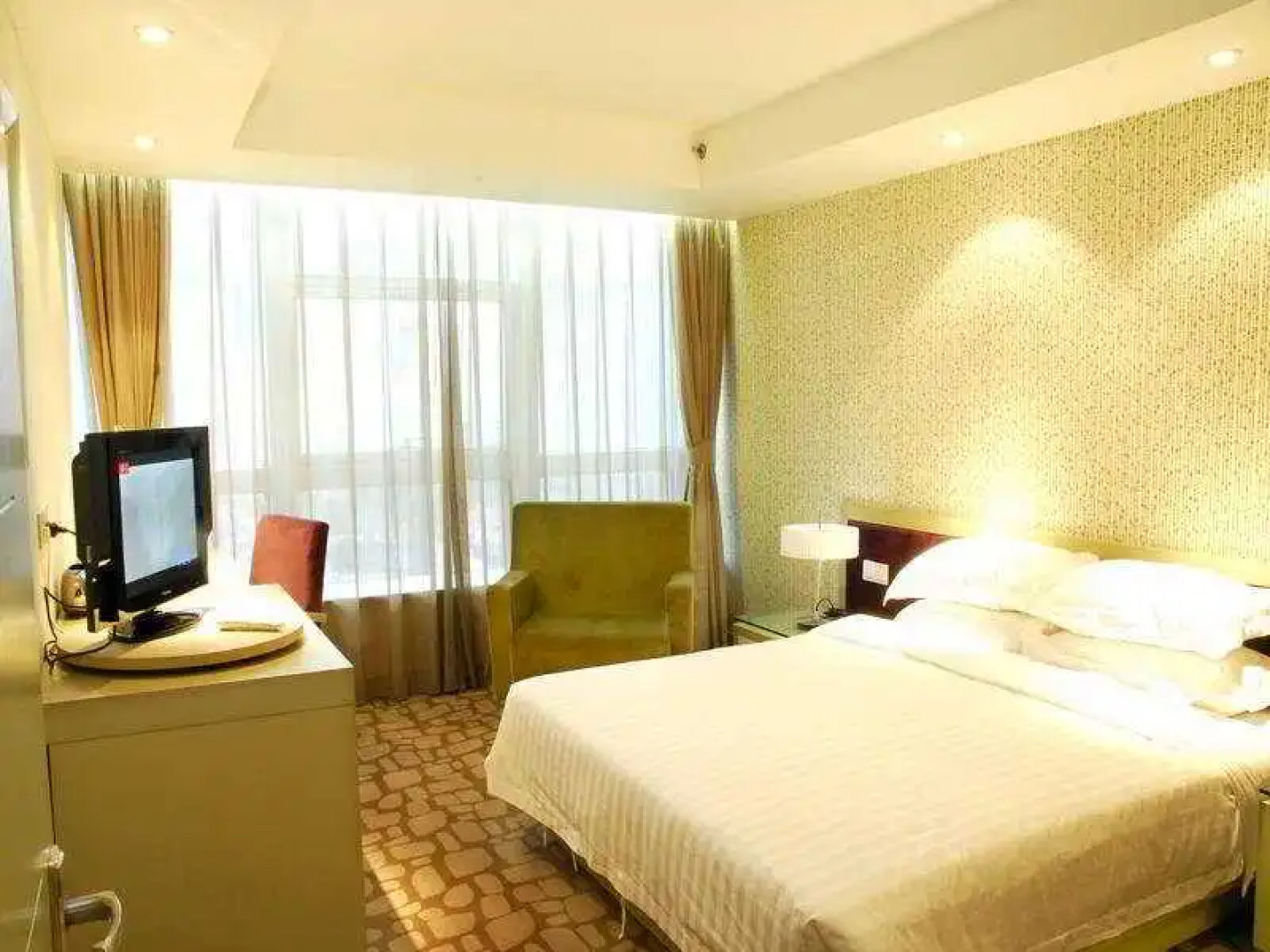 Ariva Qingdao Hotel & Serviced Apartment