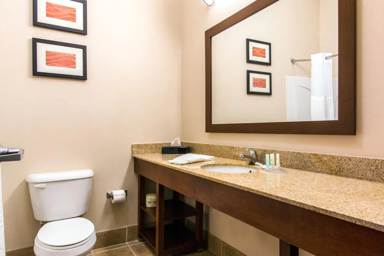 Comfort Inn & Suites North Hays Area