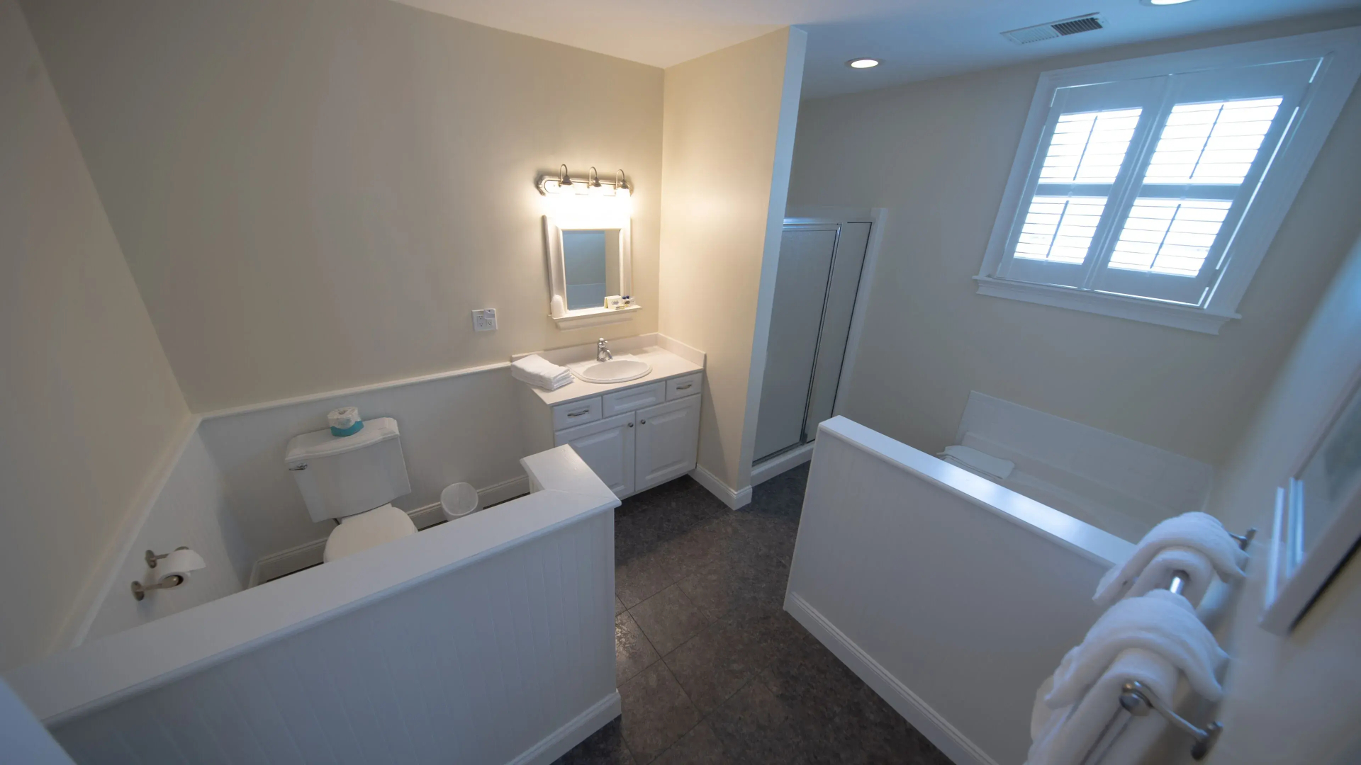 The Edenton Collection-Captain's Quarters Inn