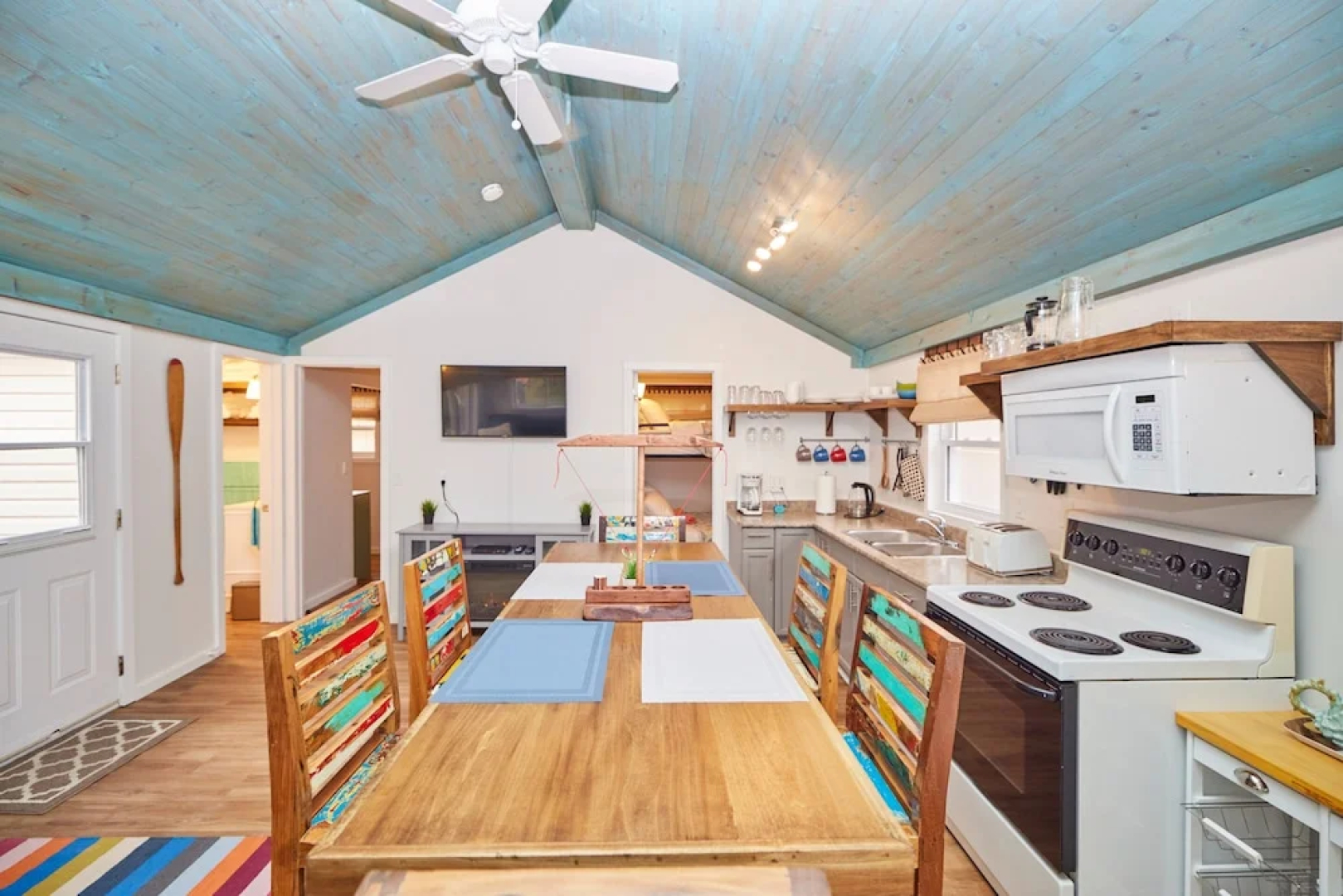 Lake Haven Beach Resort