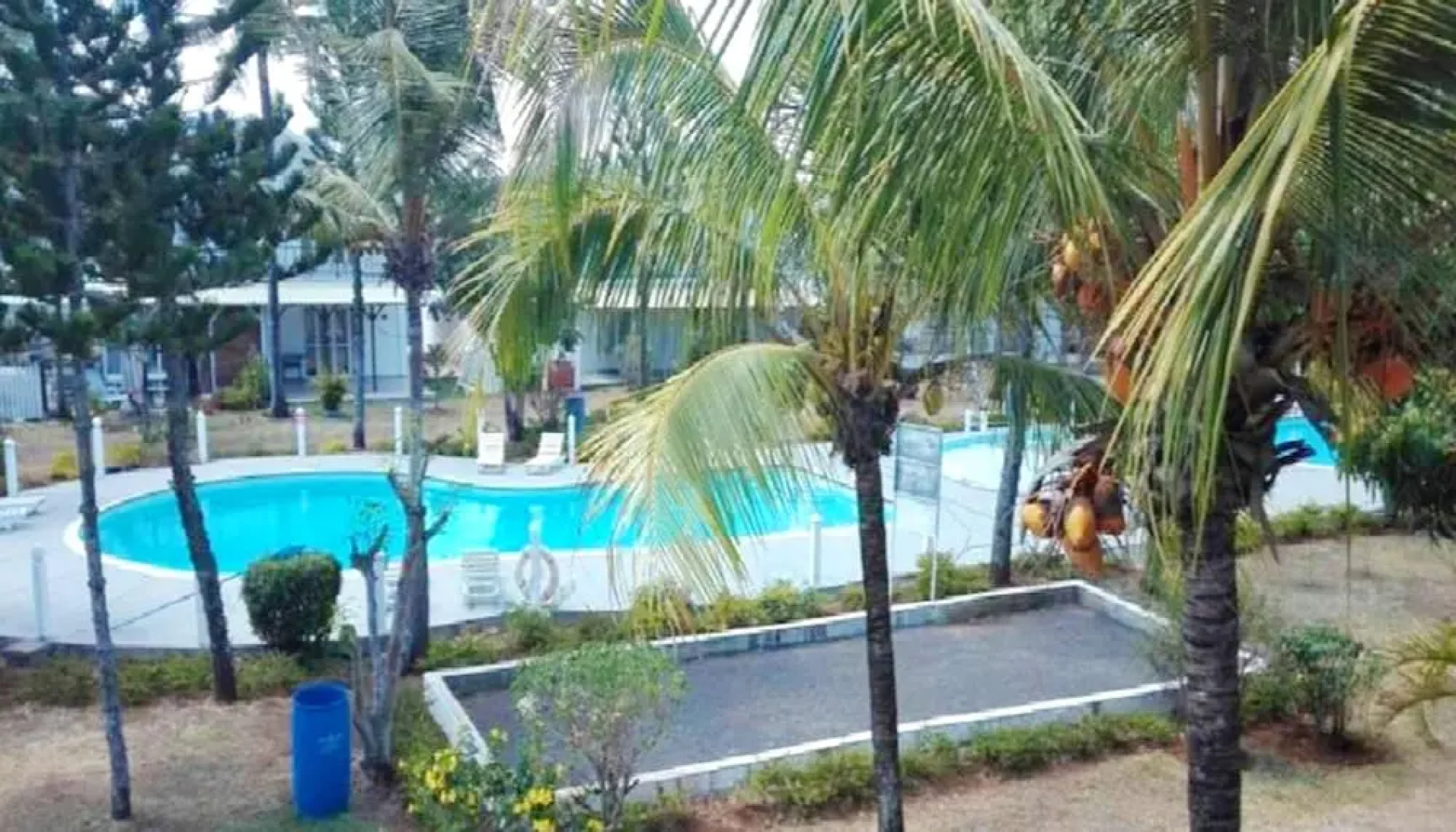 House With 3 Bedrooms in Pereybere, With Pool Access and Enclosed Gard