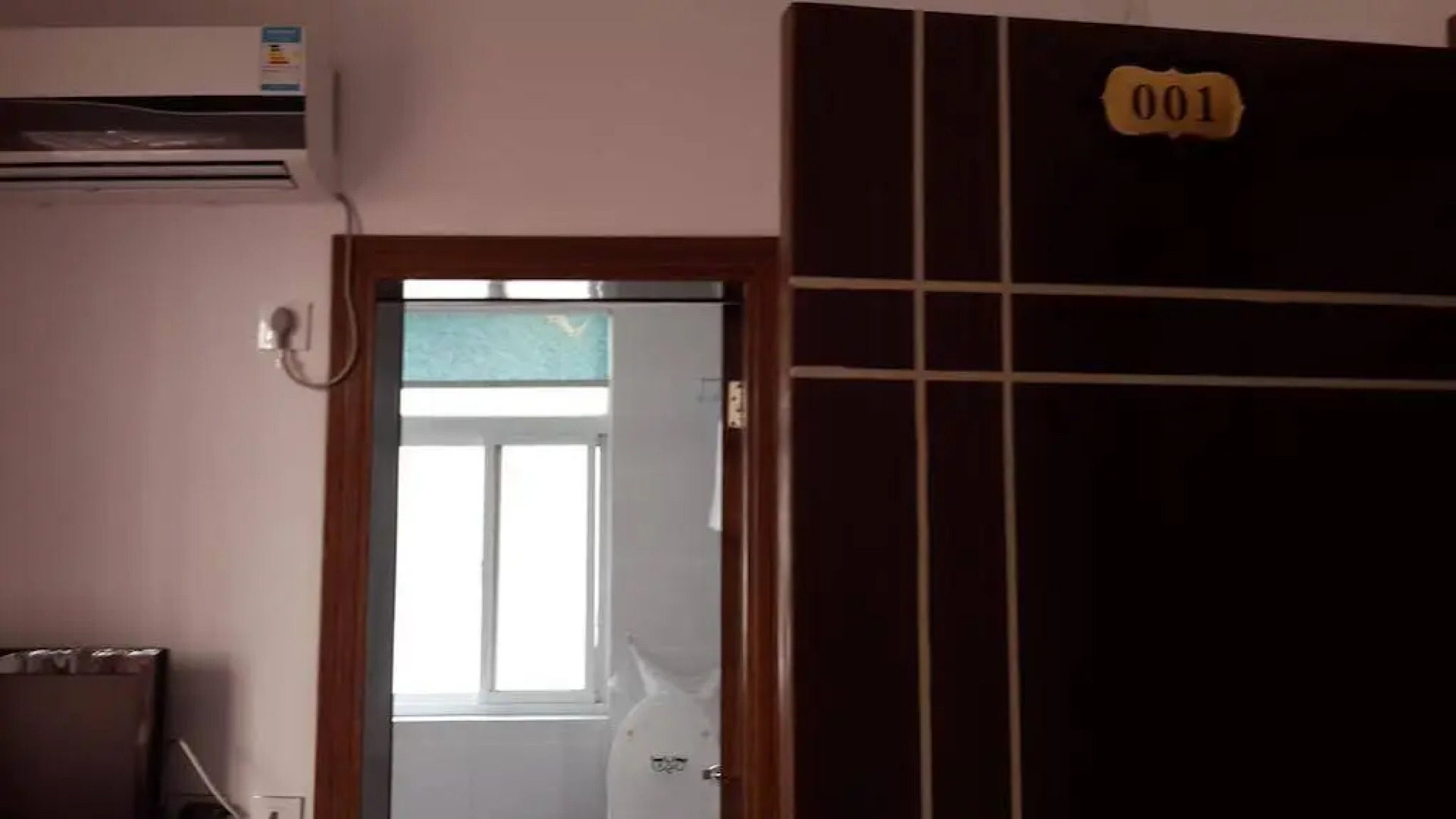 Xitang Xuyue Theme Inn