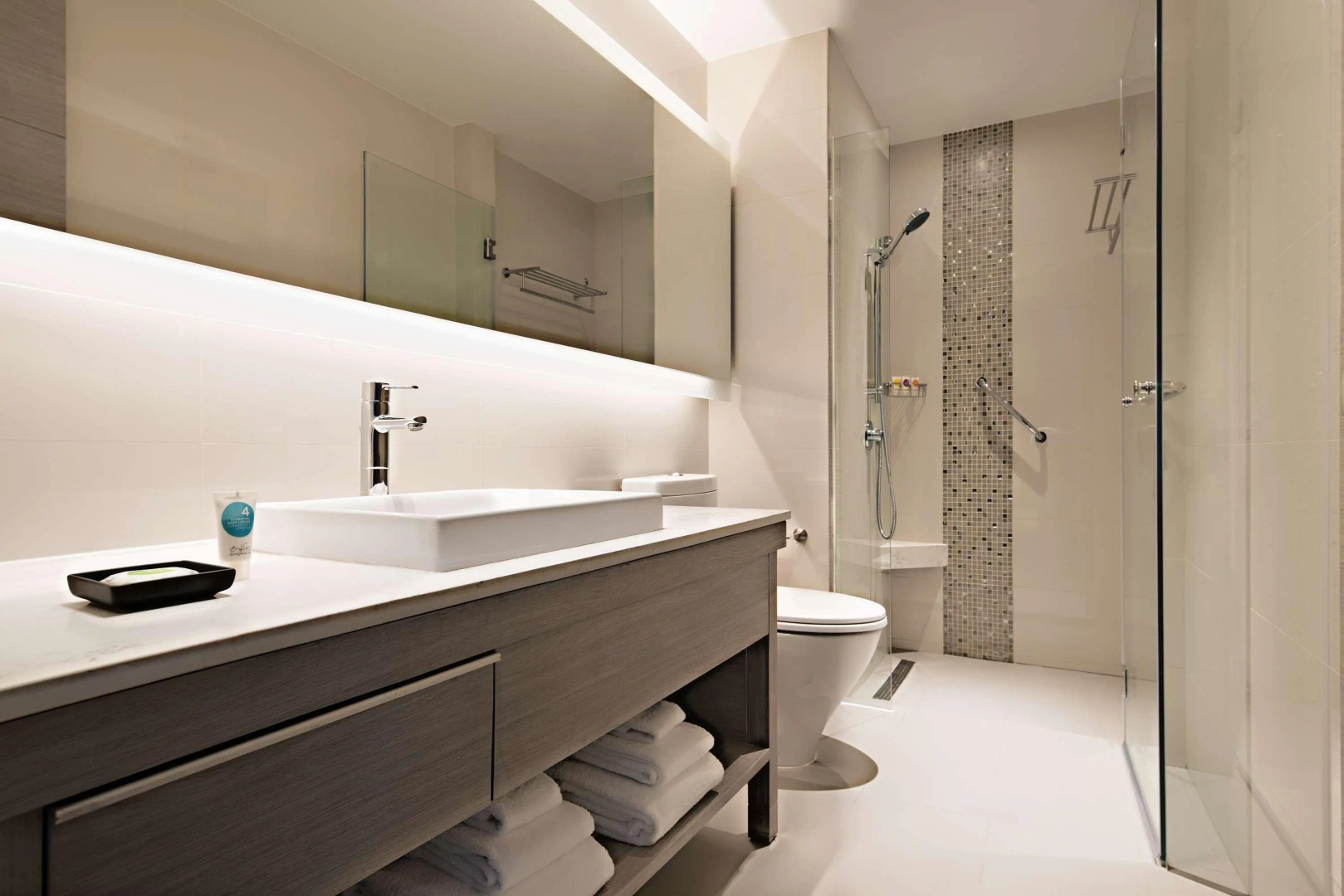 Hyatt Place Bangkok Sukhumvit 24