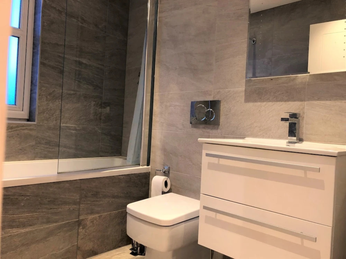 Gatwick Stay - The Ivy Serviced Apartments