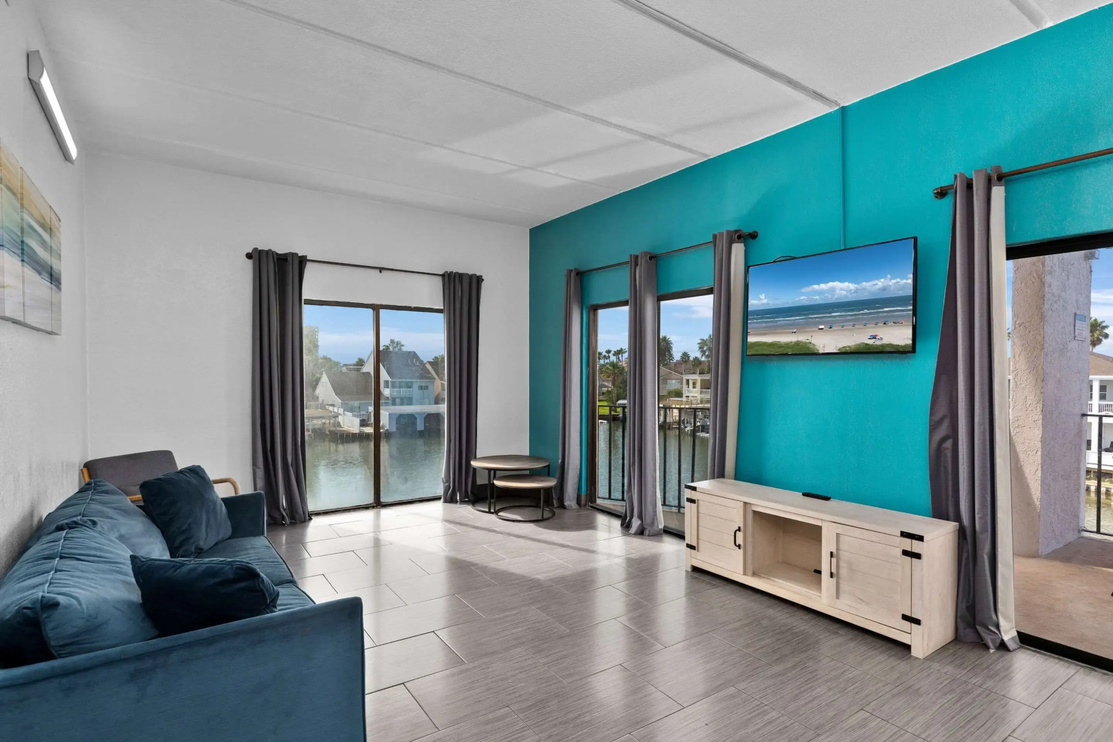 WindWater Hotel and Marina