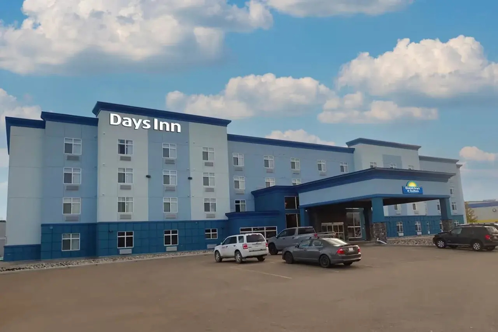 Days Inn & Suites by Wyndham Fort Saskatchewan