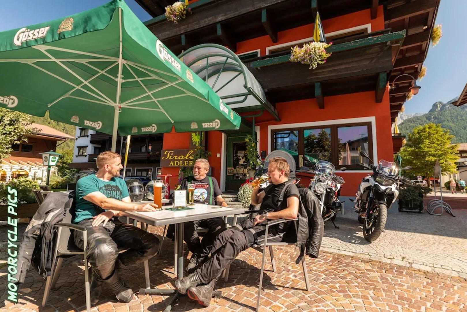 Hotel Tiroler ADLER Bed & Breakfast