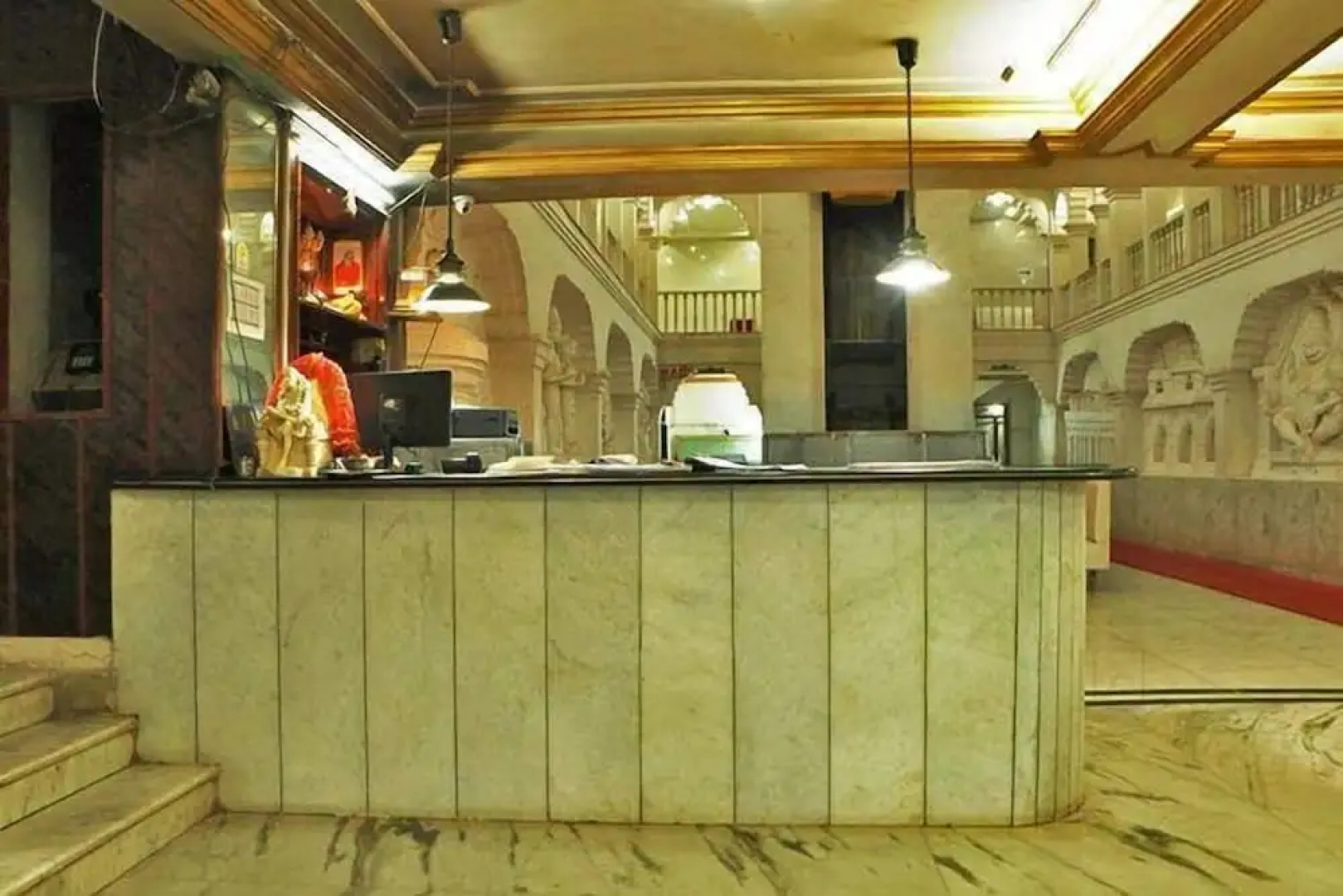 Iroomz Shanbhag Towers International