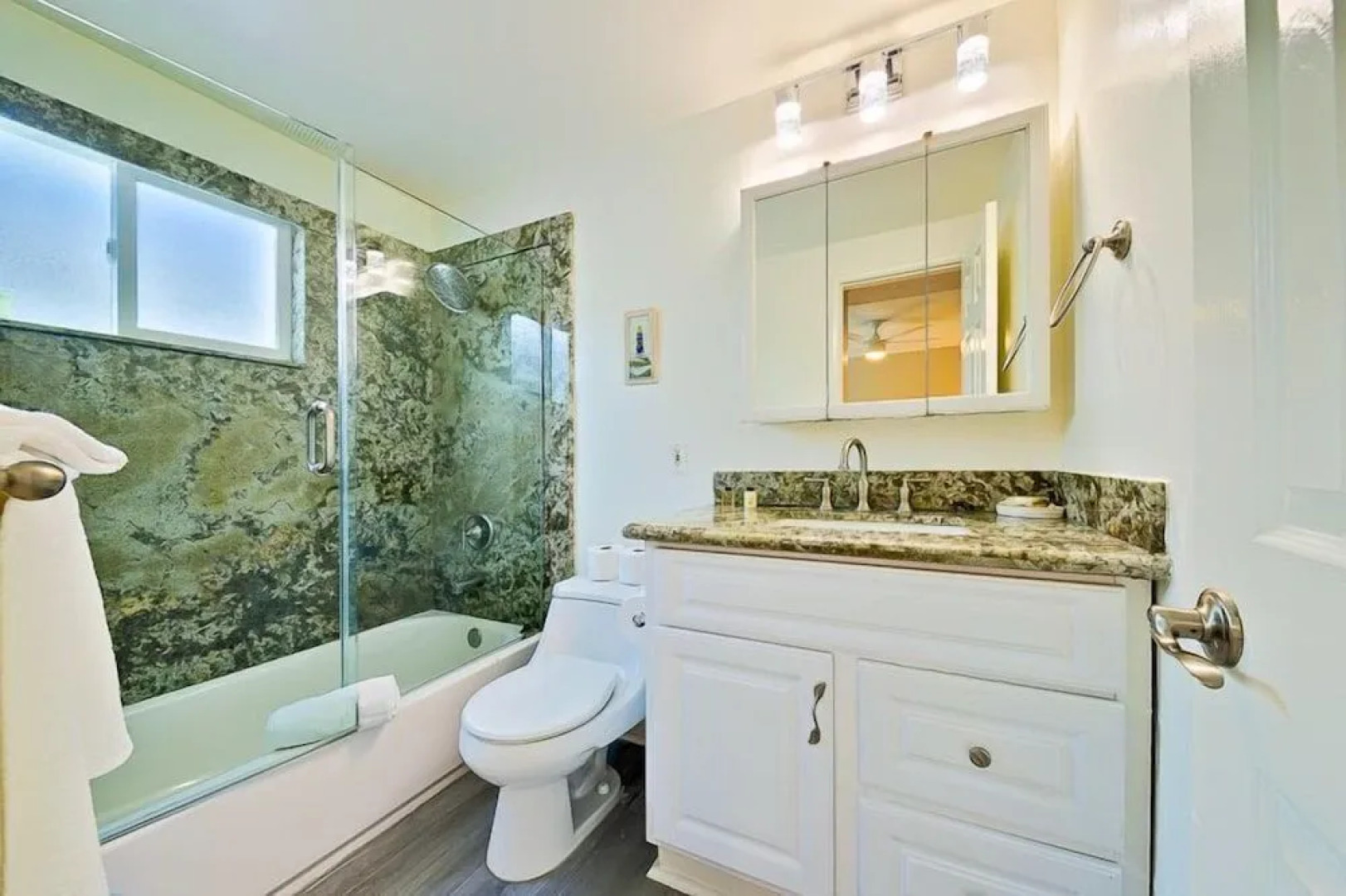 Upper Beach Front Escape Unit B