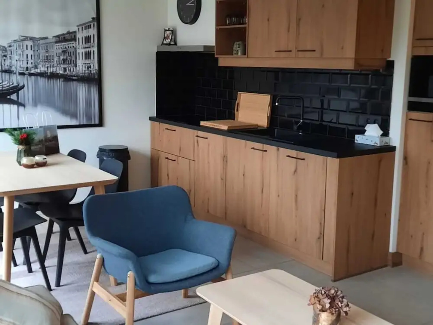 Beautiful Holiday Home in Vlaanderen With Shared Pool