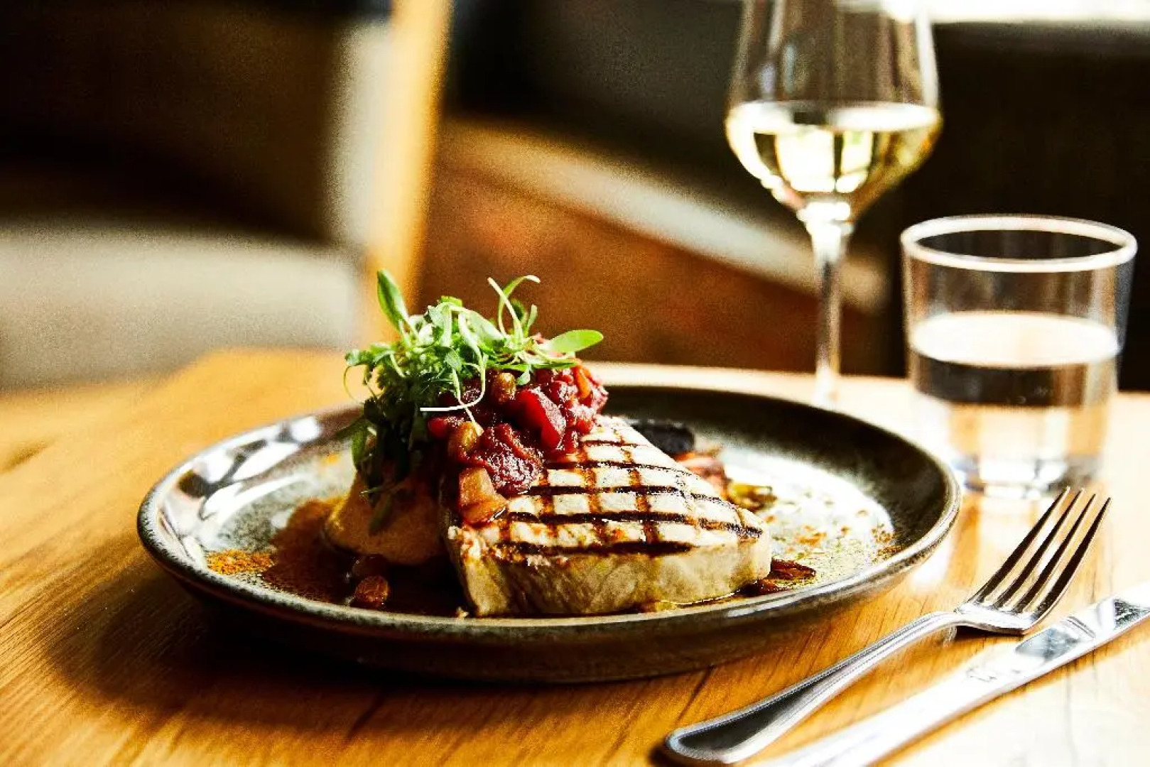 Kimpton Journeyman Hotel by IHG