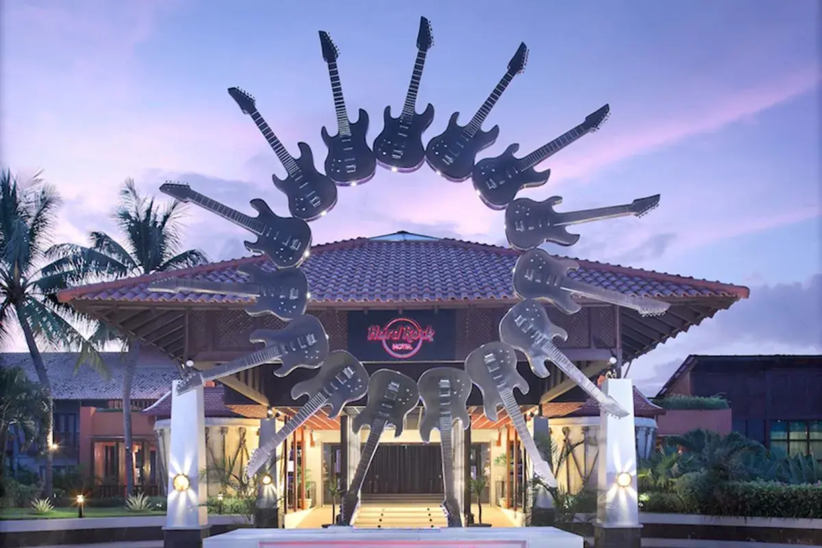 Отель Hard Rock Hotel Bali