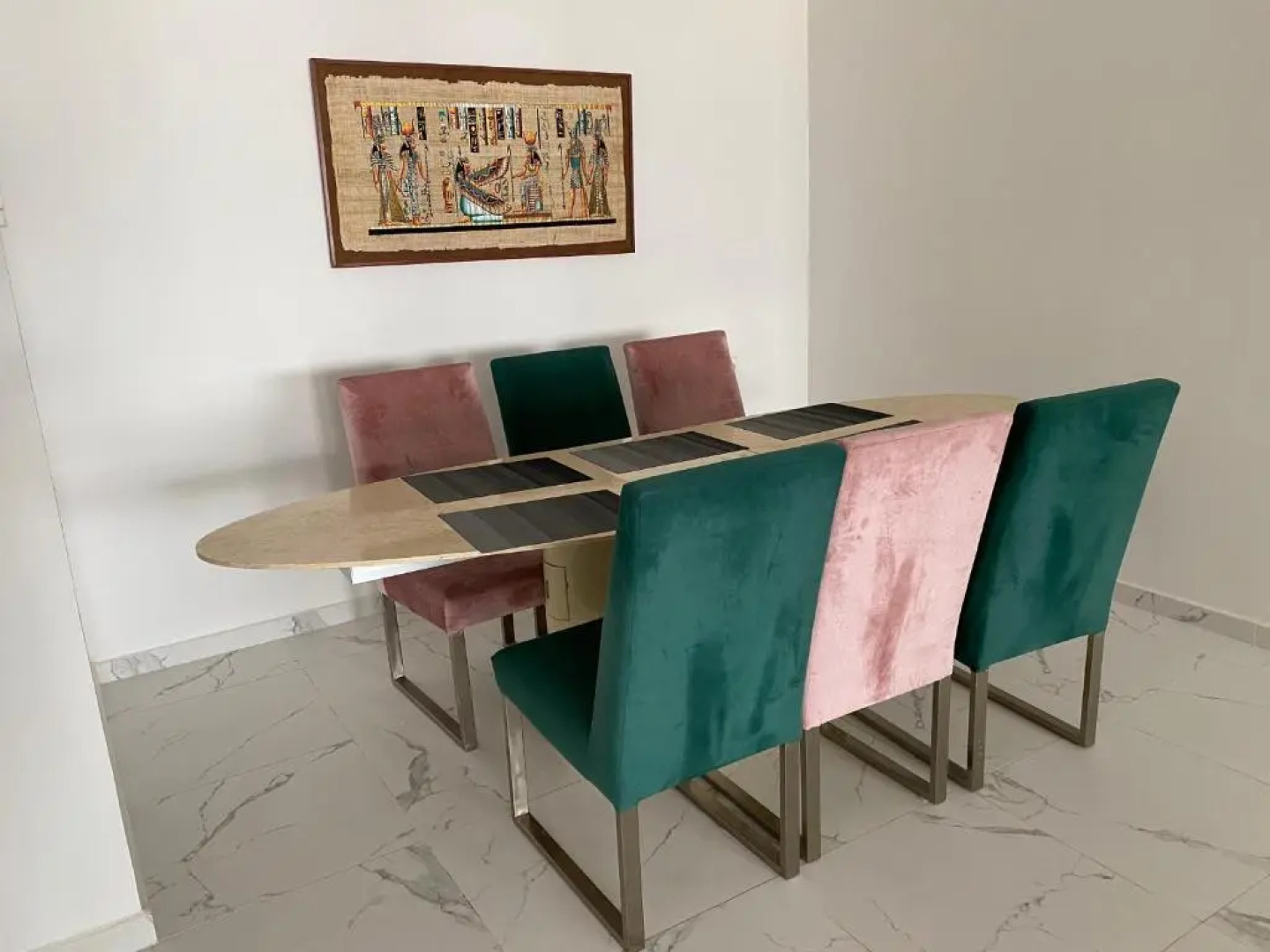 Lovely 4-Bedroom Condo with Pool