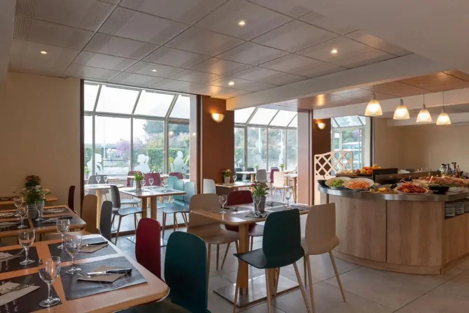 The Originals City, Hôtel Marseille Aéroport