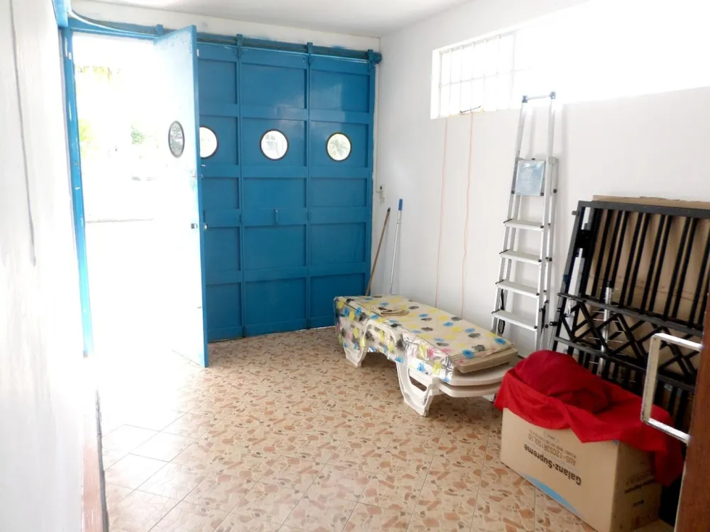 Apartment With 3 Bedrooms In Calodyne With Enclosed Garden And Wifi