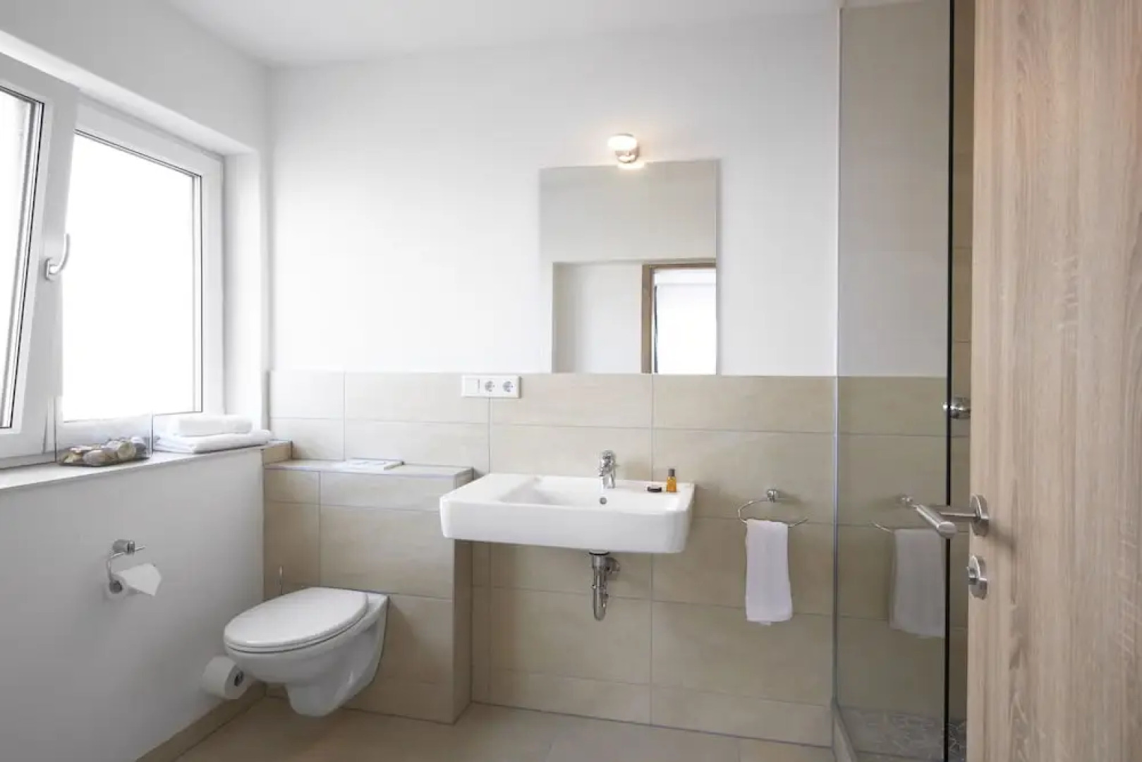 HOTEL NEW IN - Ingolstadt - Gaimersheim