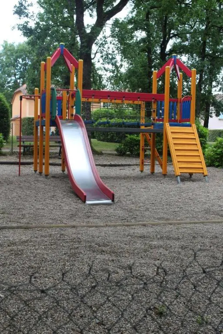 Résidence du Lac-MONFLANQUIN Appartement Piscine Chauffée