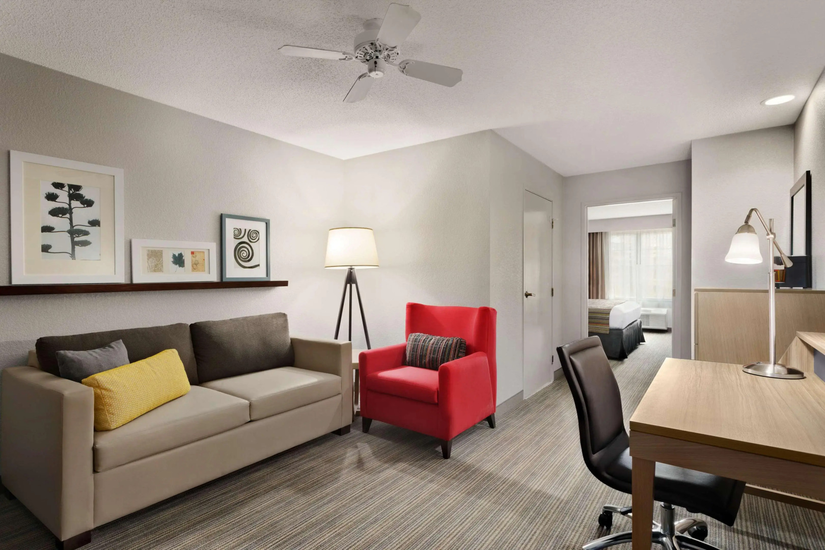 Country Inn & Suites by Radisson, Novi, MI