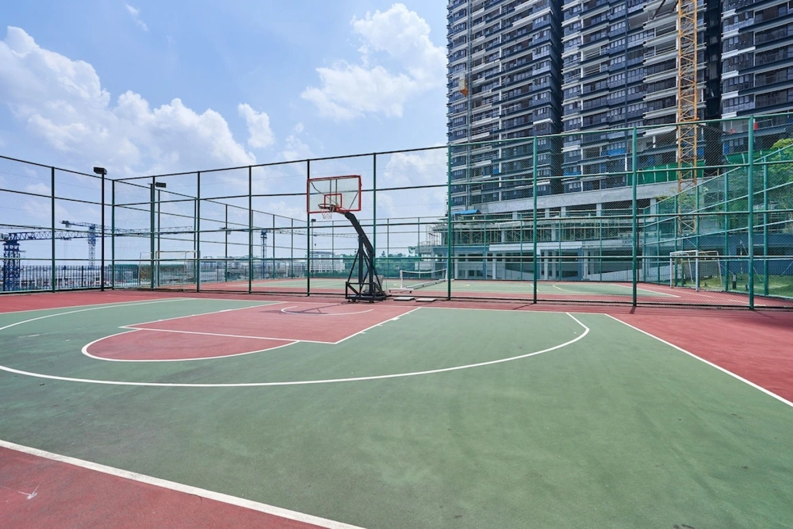 OYO Home 44001 Elegant Studio Setia Alam Trefoil