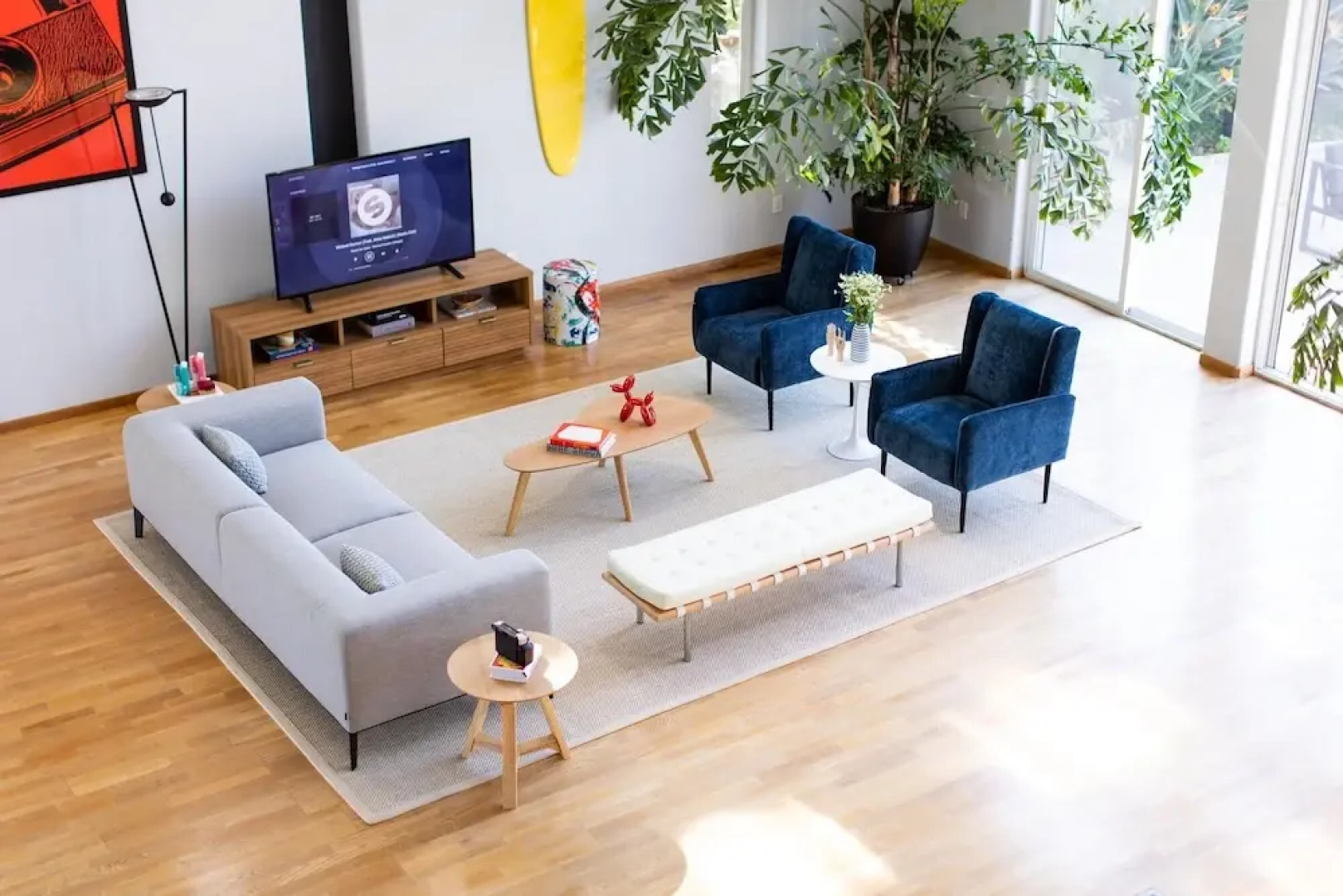 Beachcomber by AvantStay | 1 Block from Beach - Modern Estate w/ Ocean Views