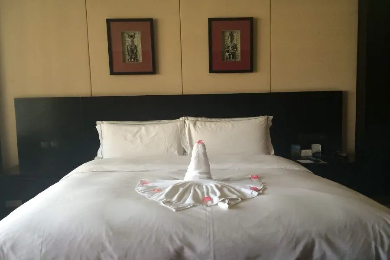 Liyang Hentique Resort & Spa Villa