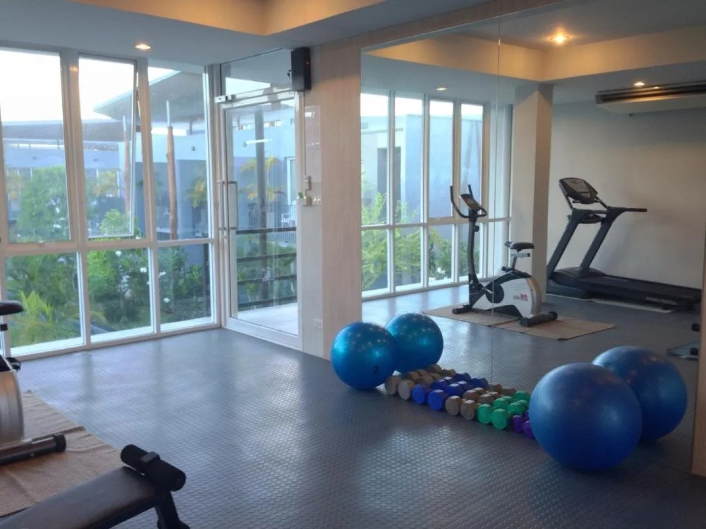 Paeva Luxury Serviced Residence