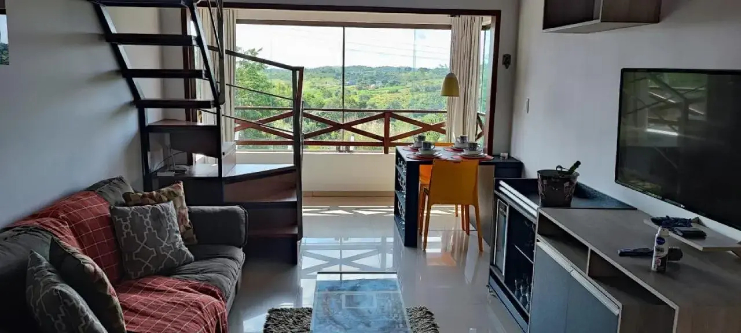 Condominio West Country Residence