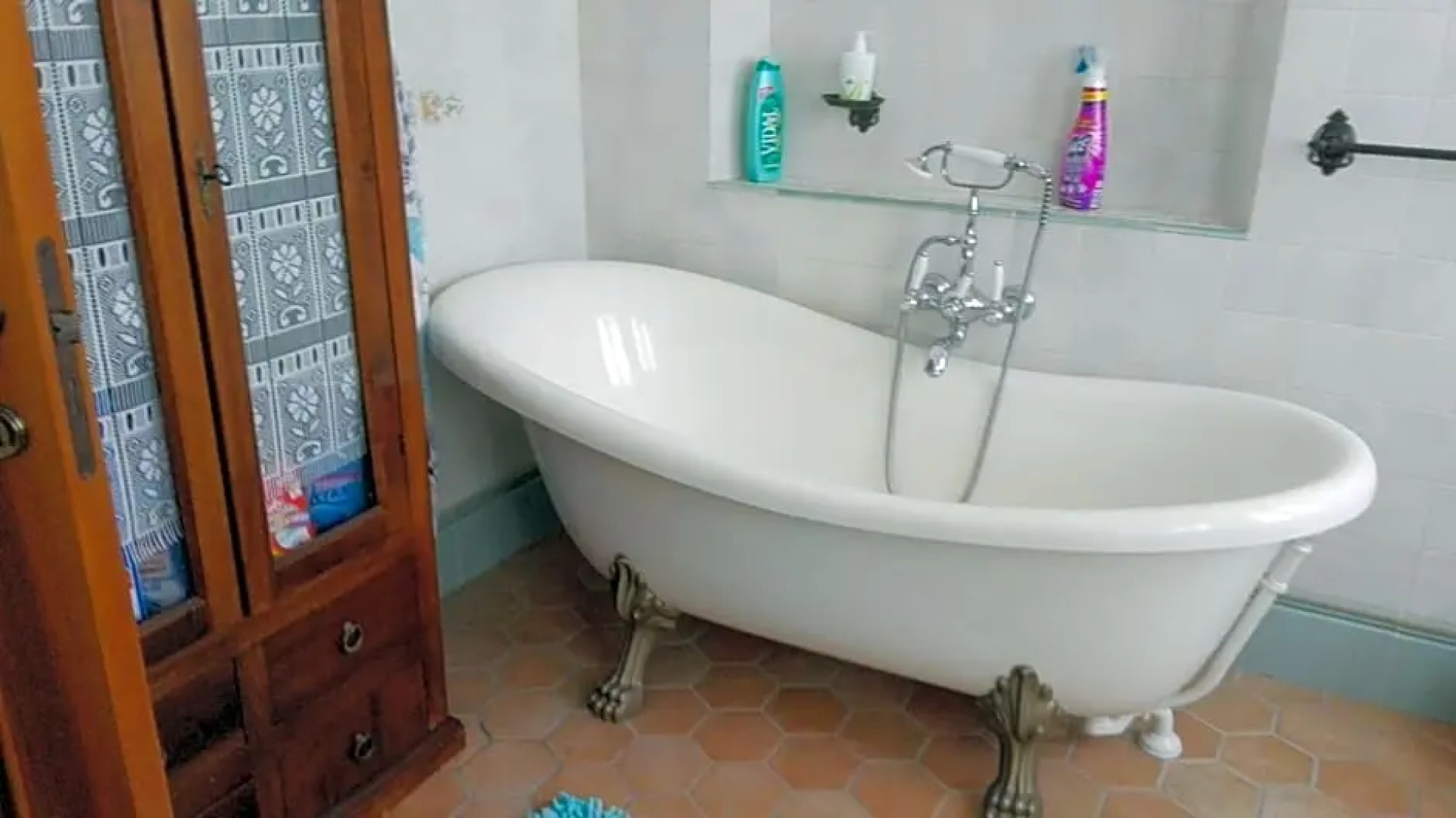 B&B bread and fantasy