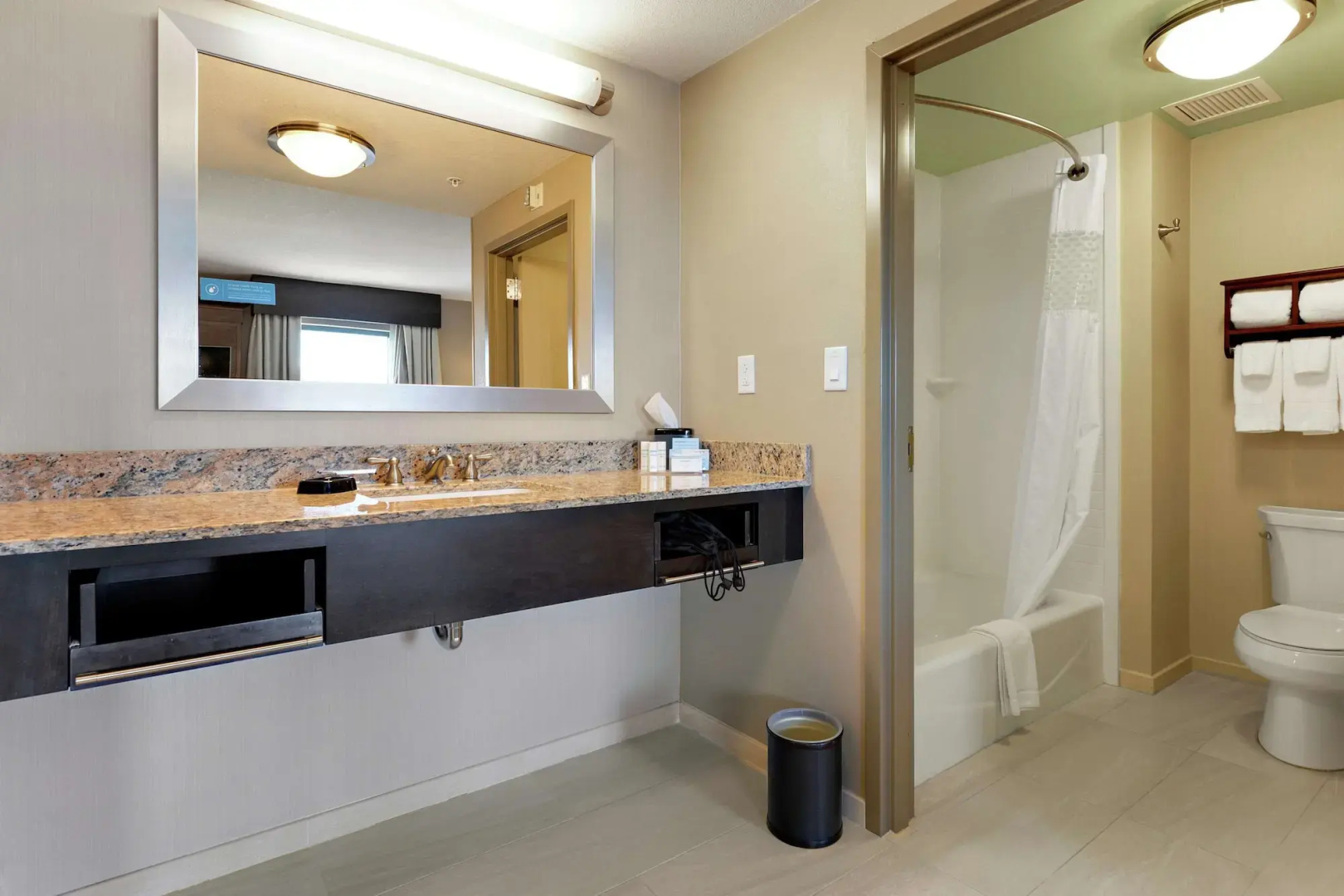 Hampton Inn & Suites Gulfport I-10