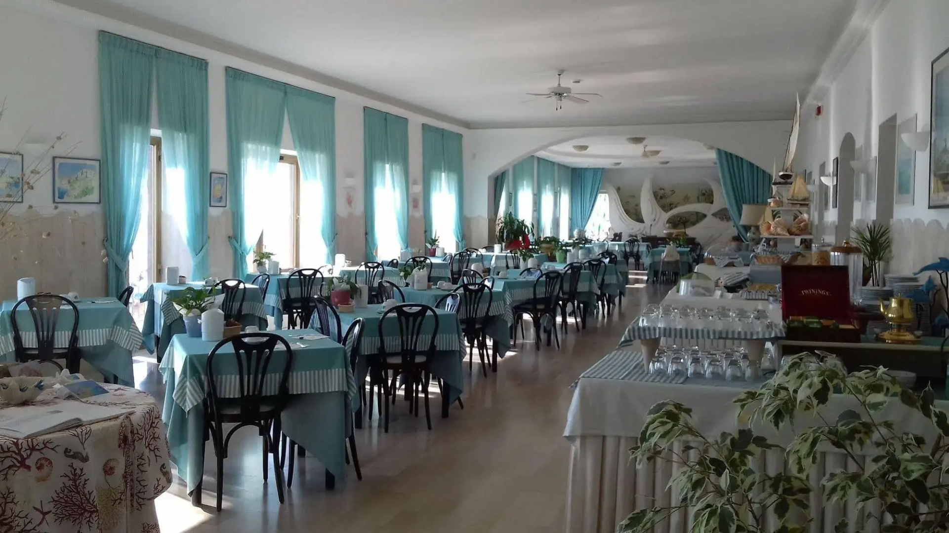 Hotel Aurora
