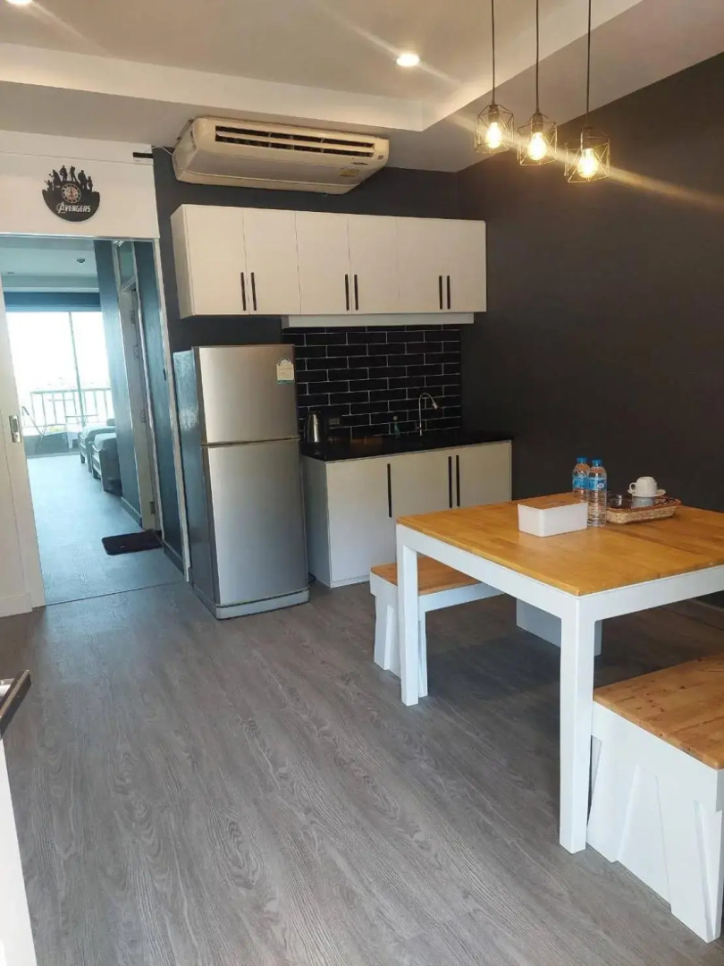 Chateau Vista Serviced apartment