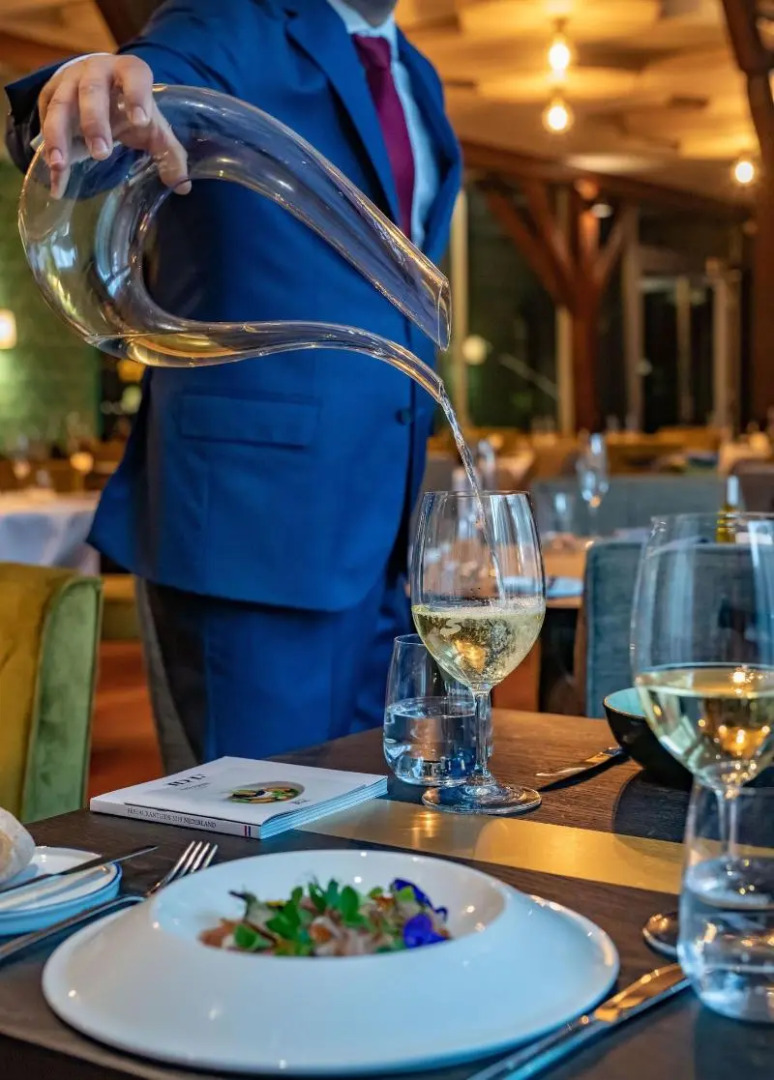 Restaurant, Hotel & Spa Savarin