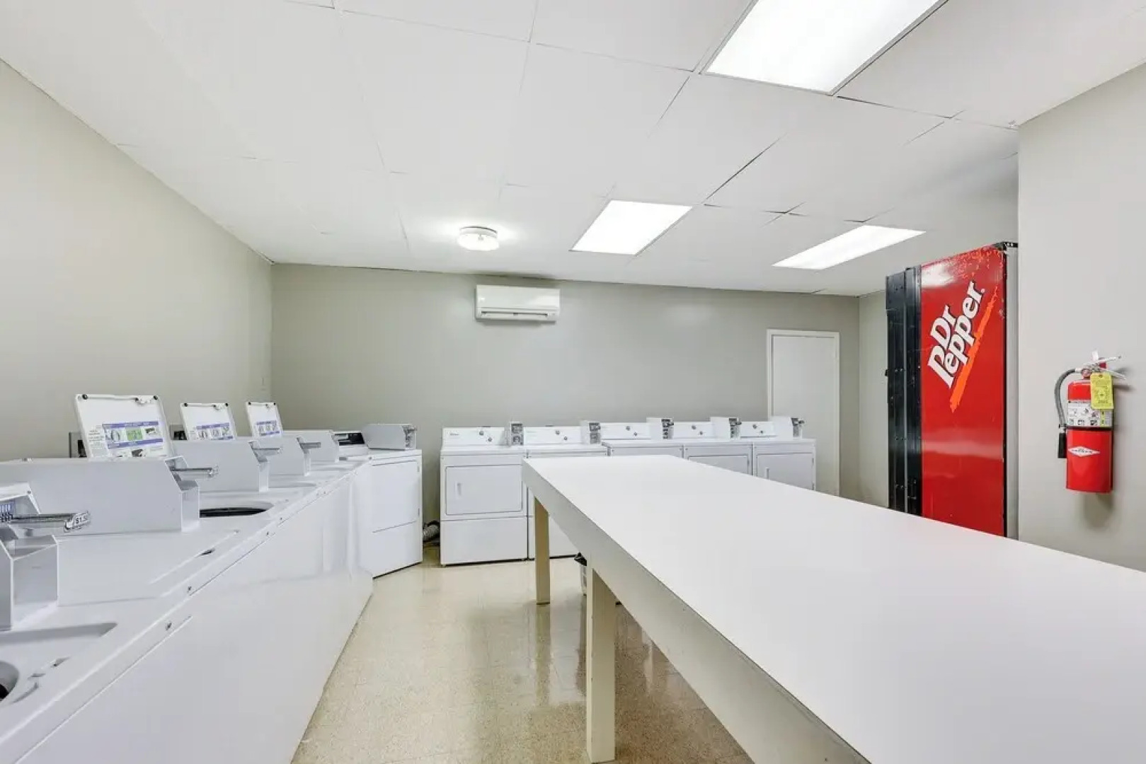 Rorys Roost Hot Springs Condo on Lake Hamilton!