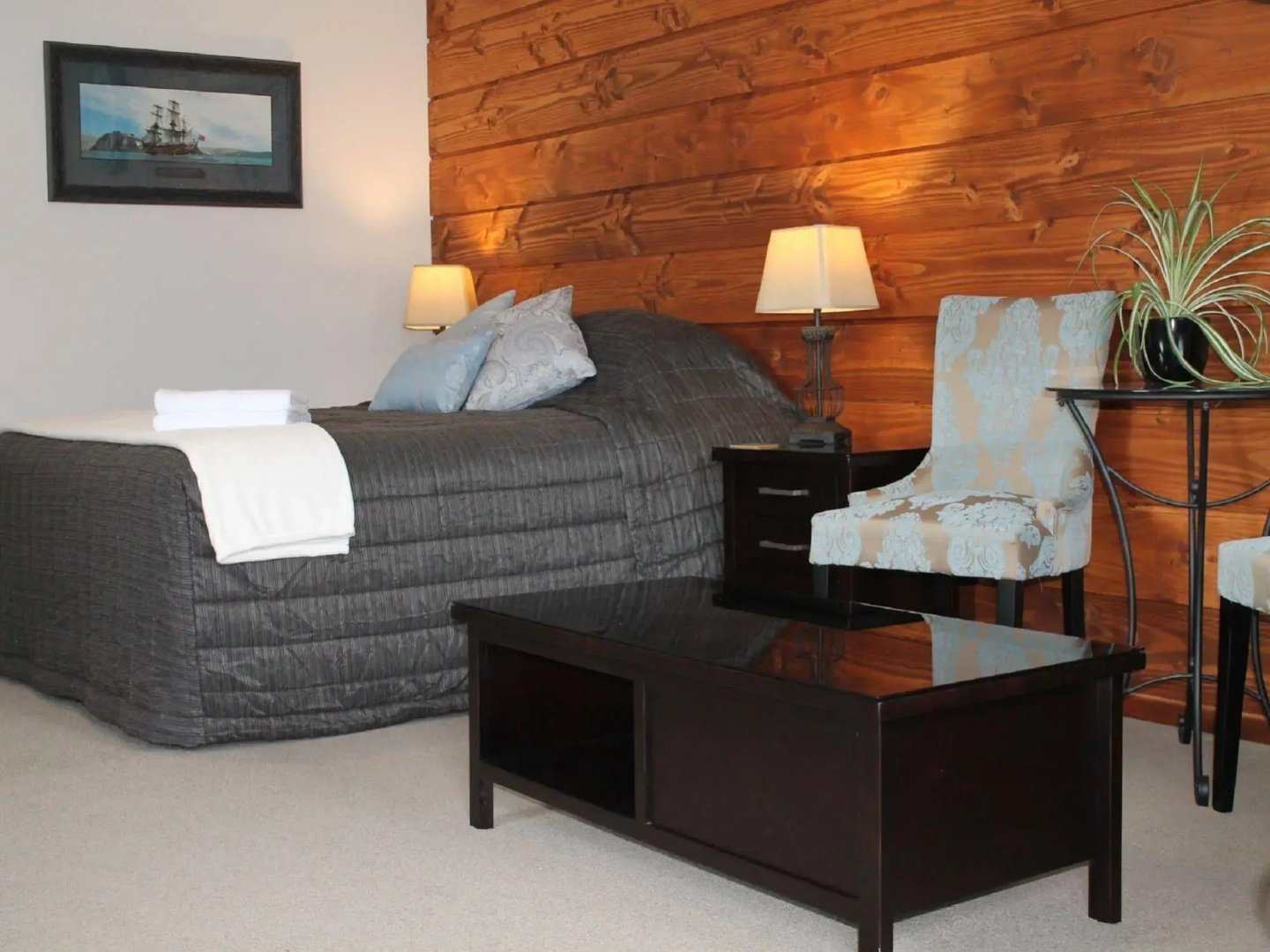 Inn the Bay Bed & Breakfast