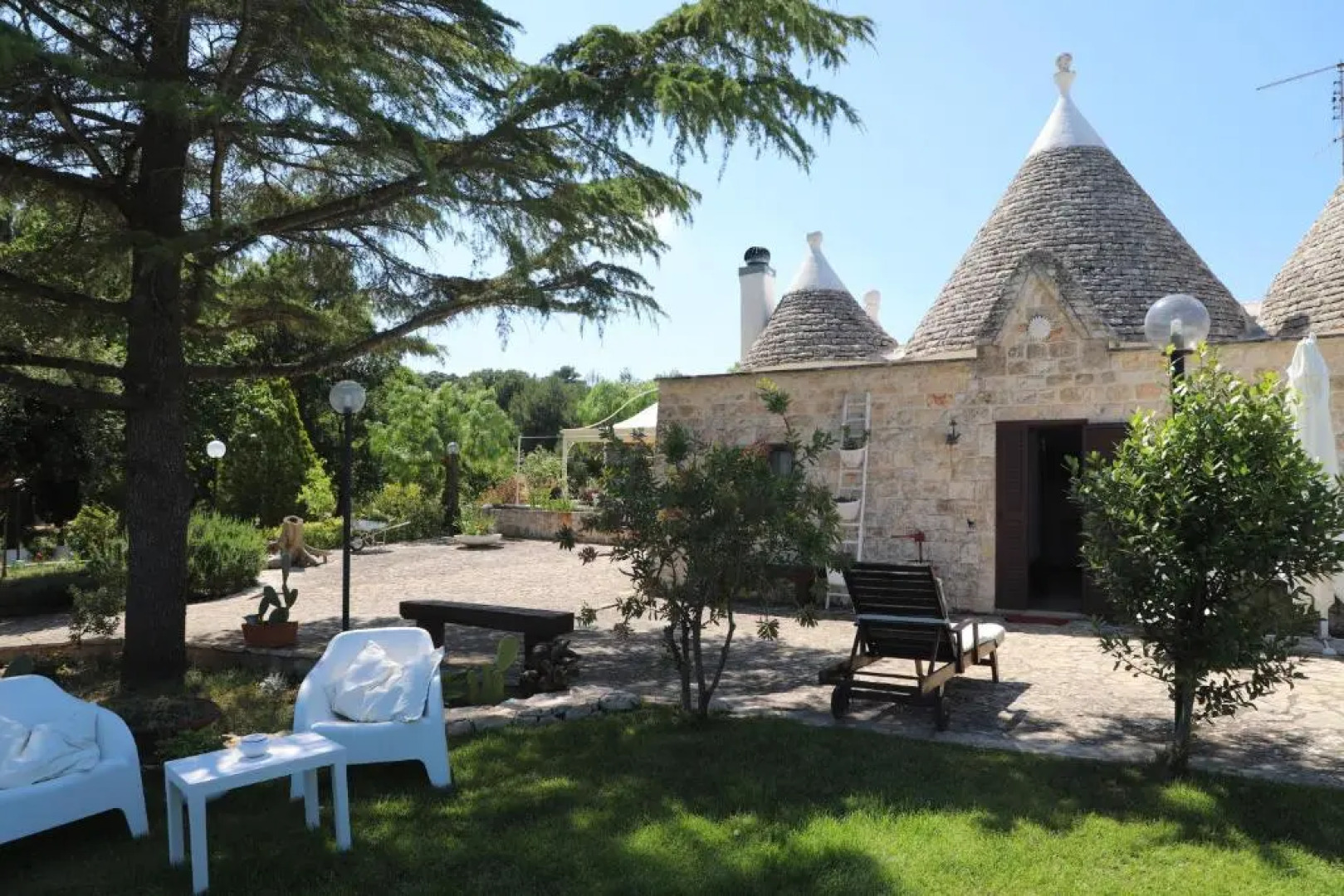 Trulli Anna