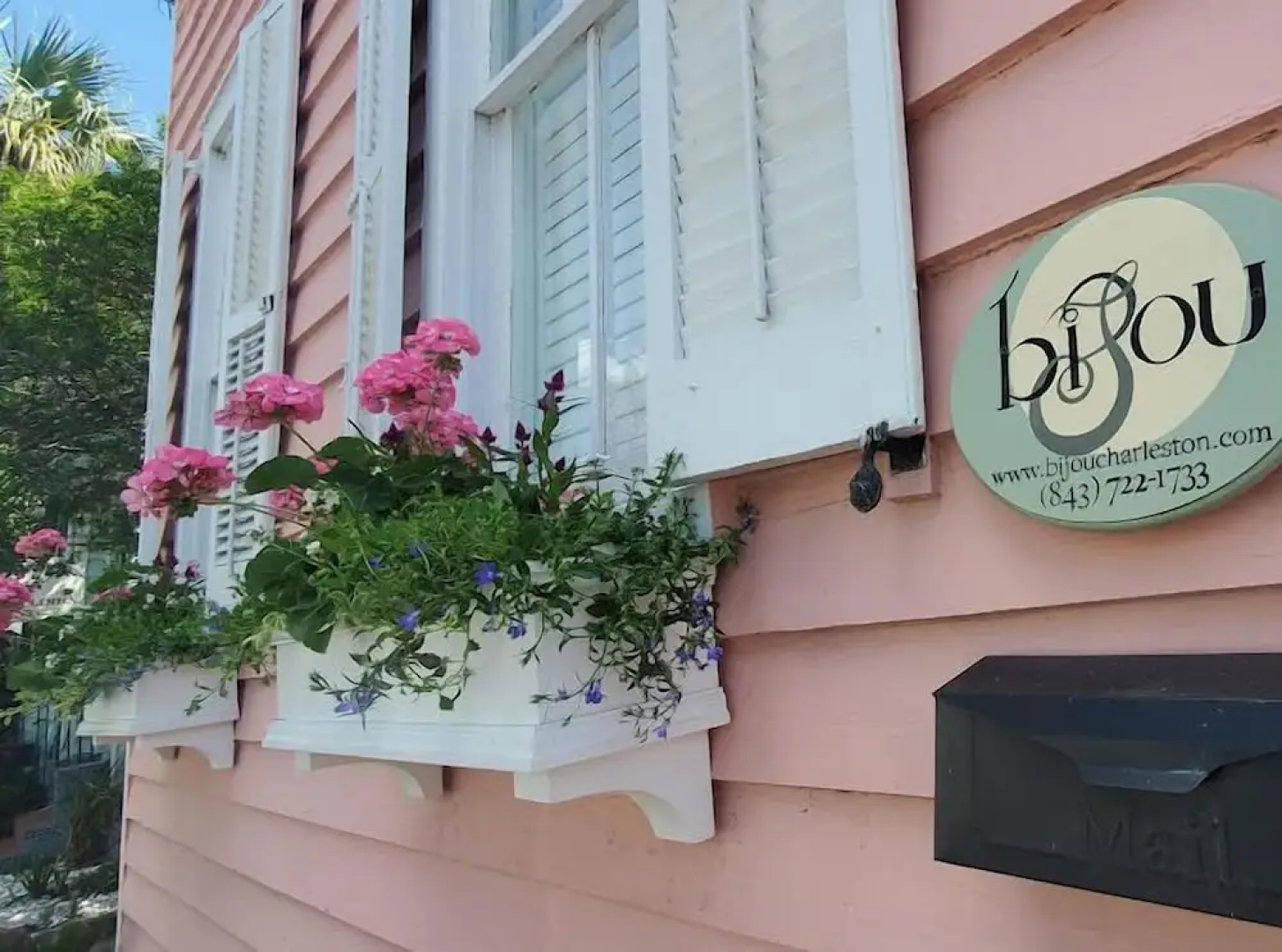 BIJOU, Boutique Inn