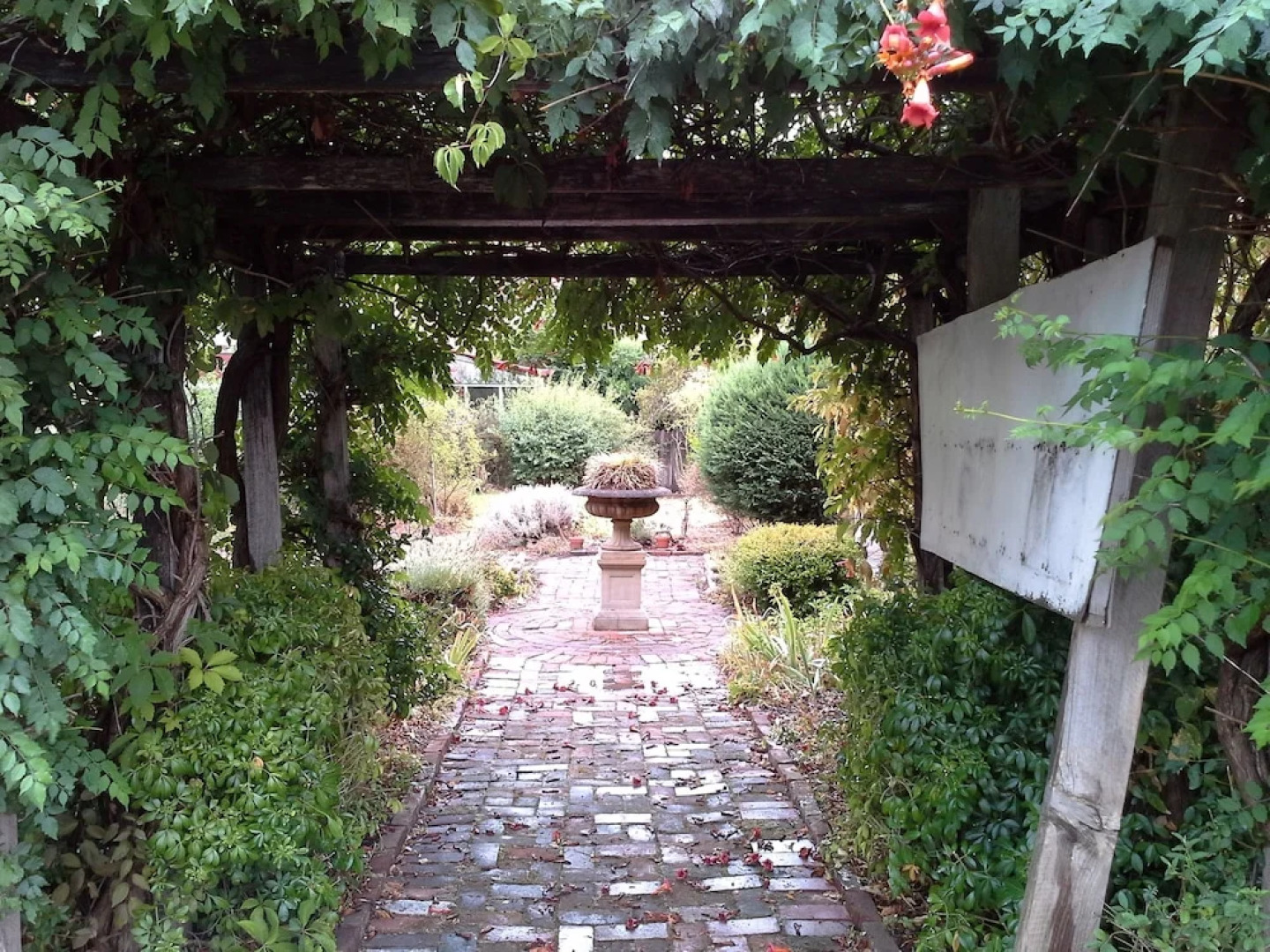 Stoke House Bed And Breakfast