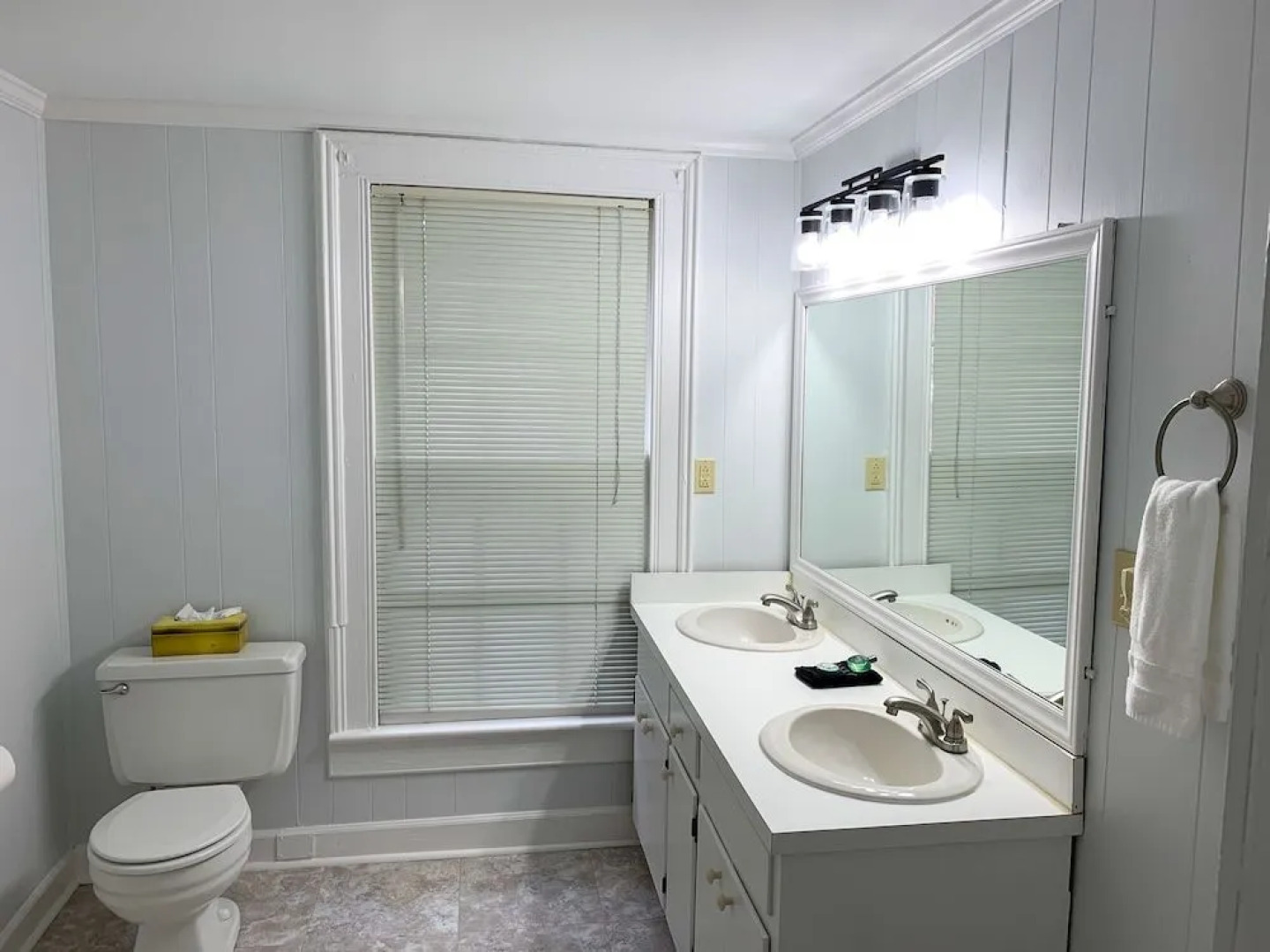 Meadows Inn Bed & Breakfast