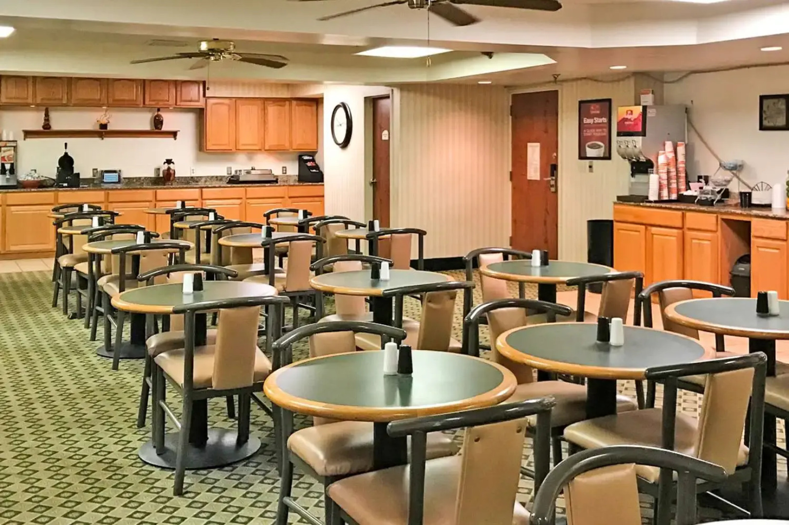 Country Inn & Suites by Radisson Erie