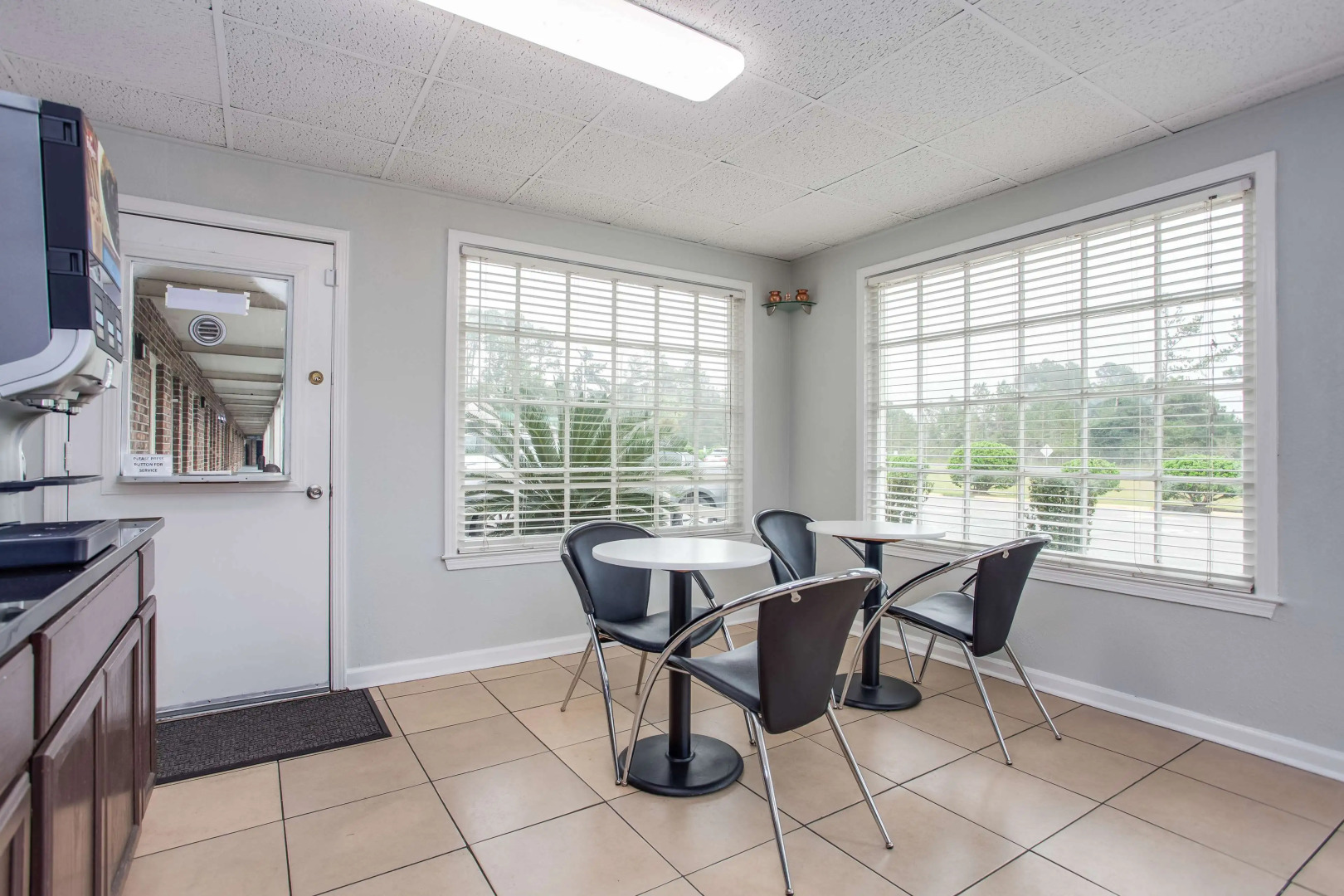 Motel 6 Walterboro, SC