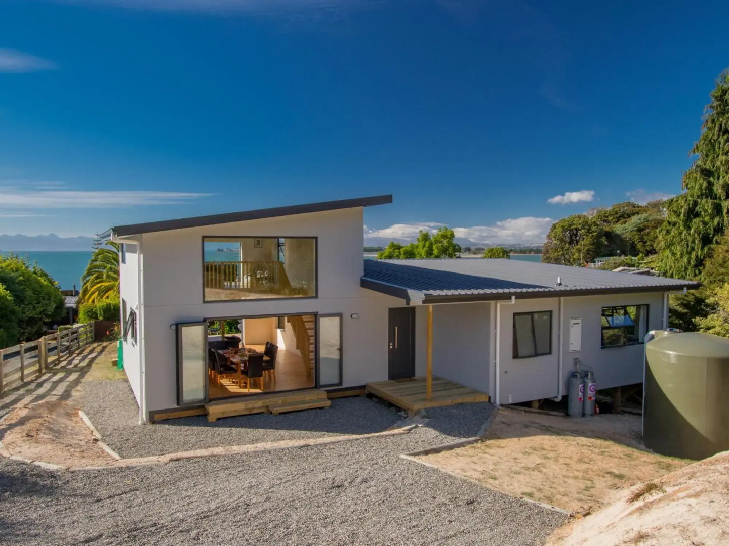 Tapu Bay Treasure - Kaiteriteri Holiday Home