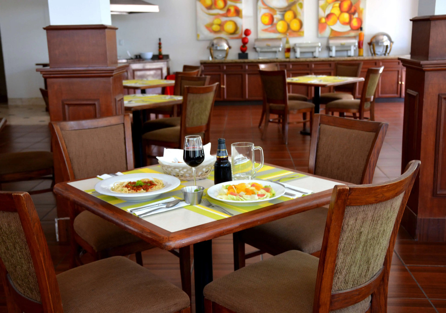 Krystal Urban Ciudad Juárez by US Consulate