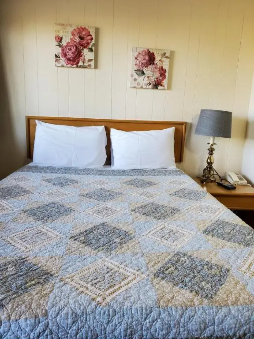 Town and Country Motel