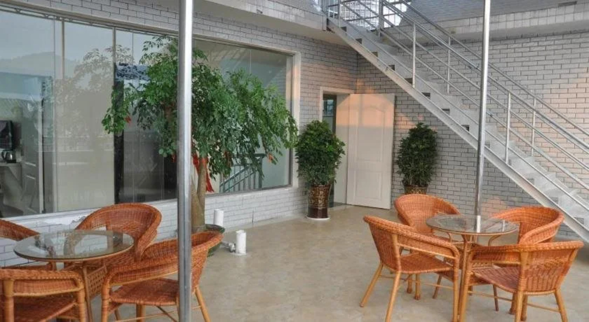 He Xi Business Hotel