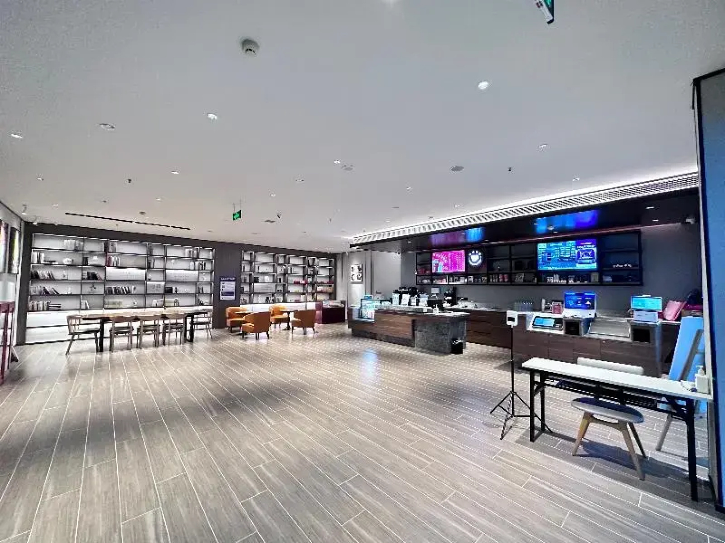 Hanting Hotel (Puyang Huanghe Road)