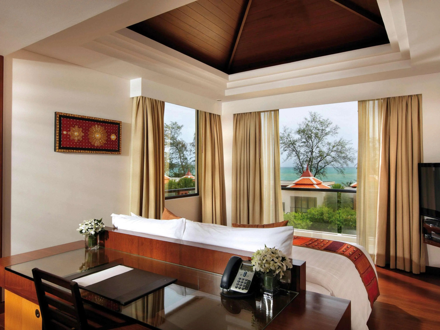 Отель Mövenpick Phuket Bangtao