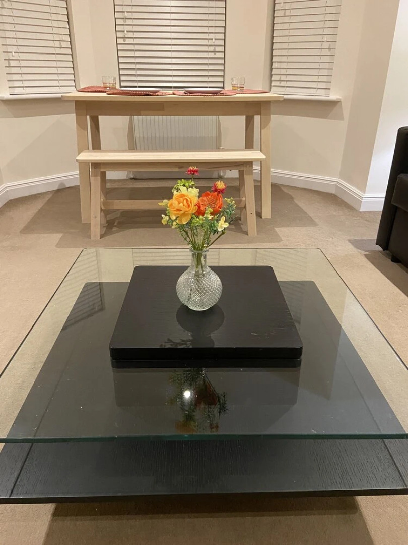 Royal Oak Apartment in Manchester Central Location