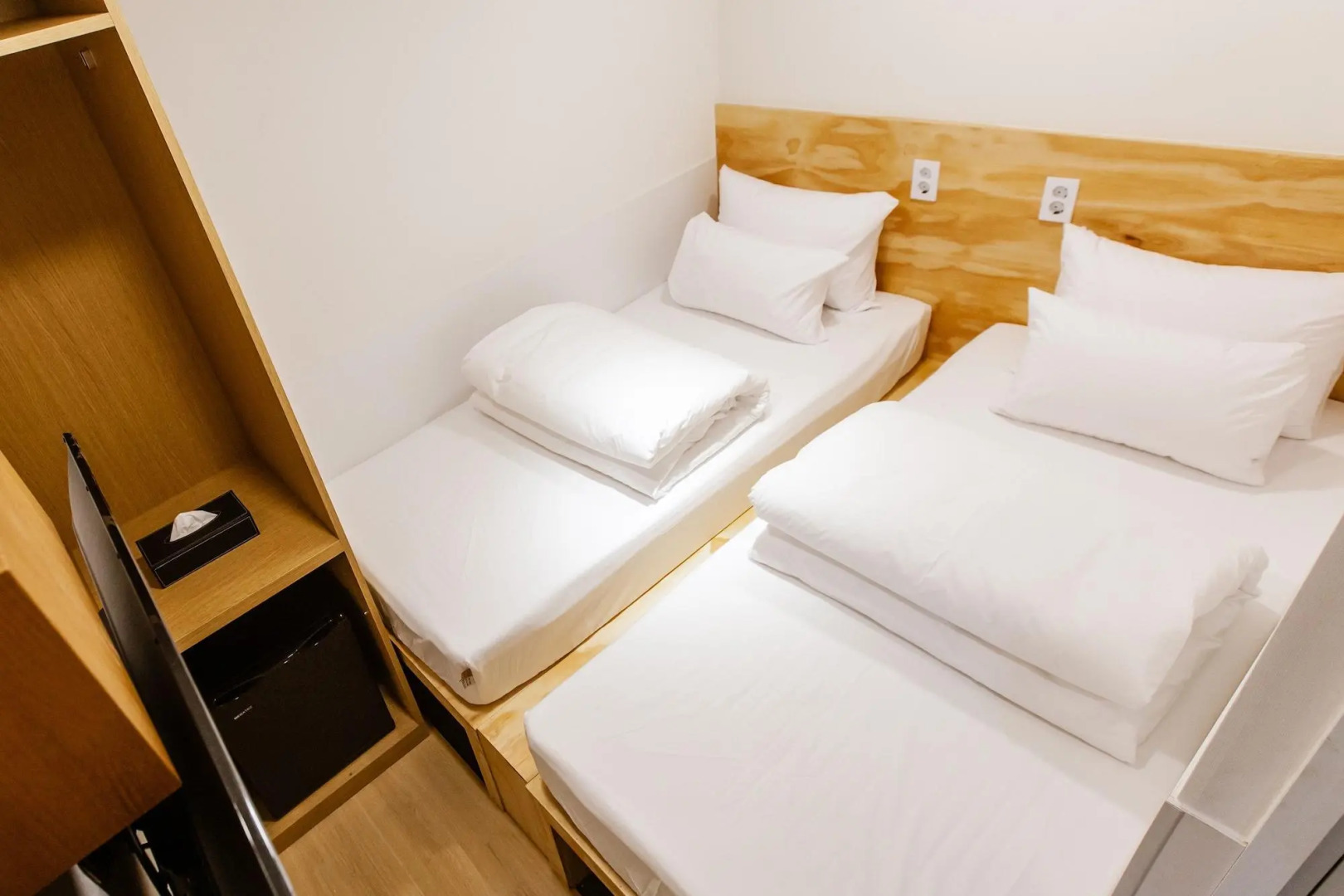 Step Inn Myeongdong 2 - Hostel