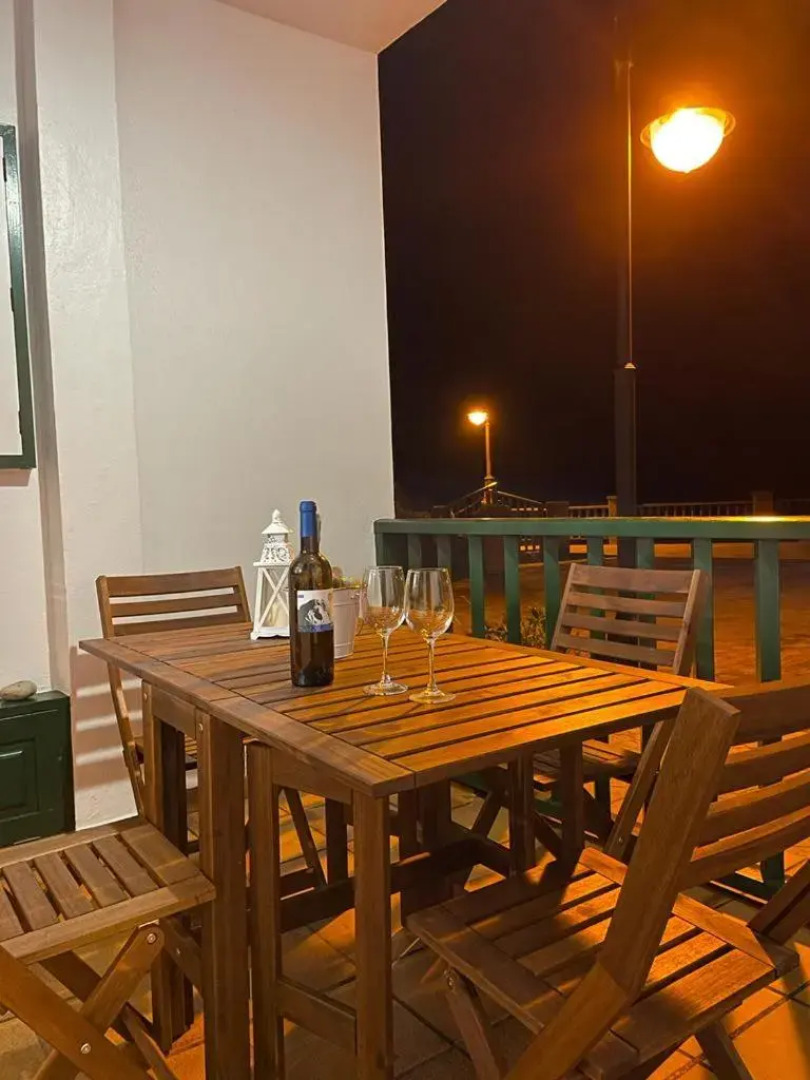 Primera línea en piscinas naturales.